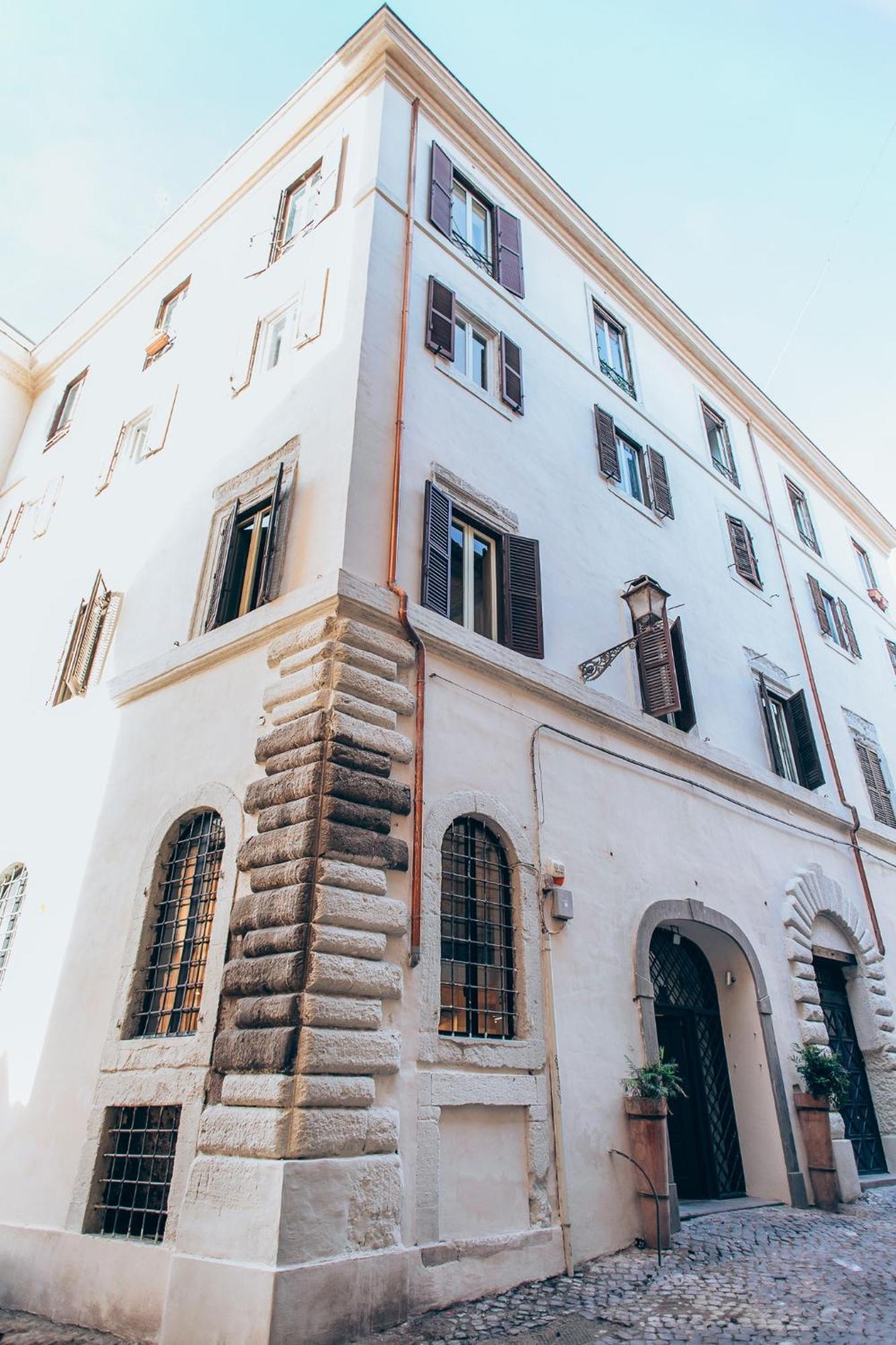 Restart Accommodations Borghese Рим Екстериор снимка
