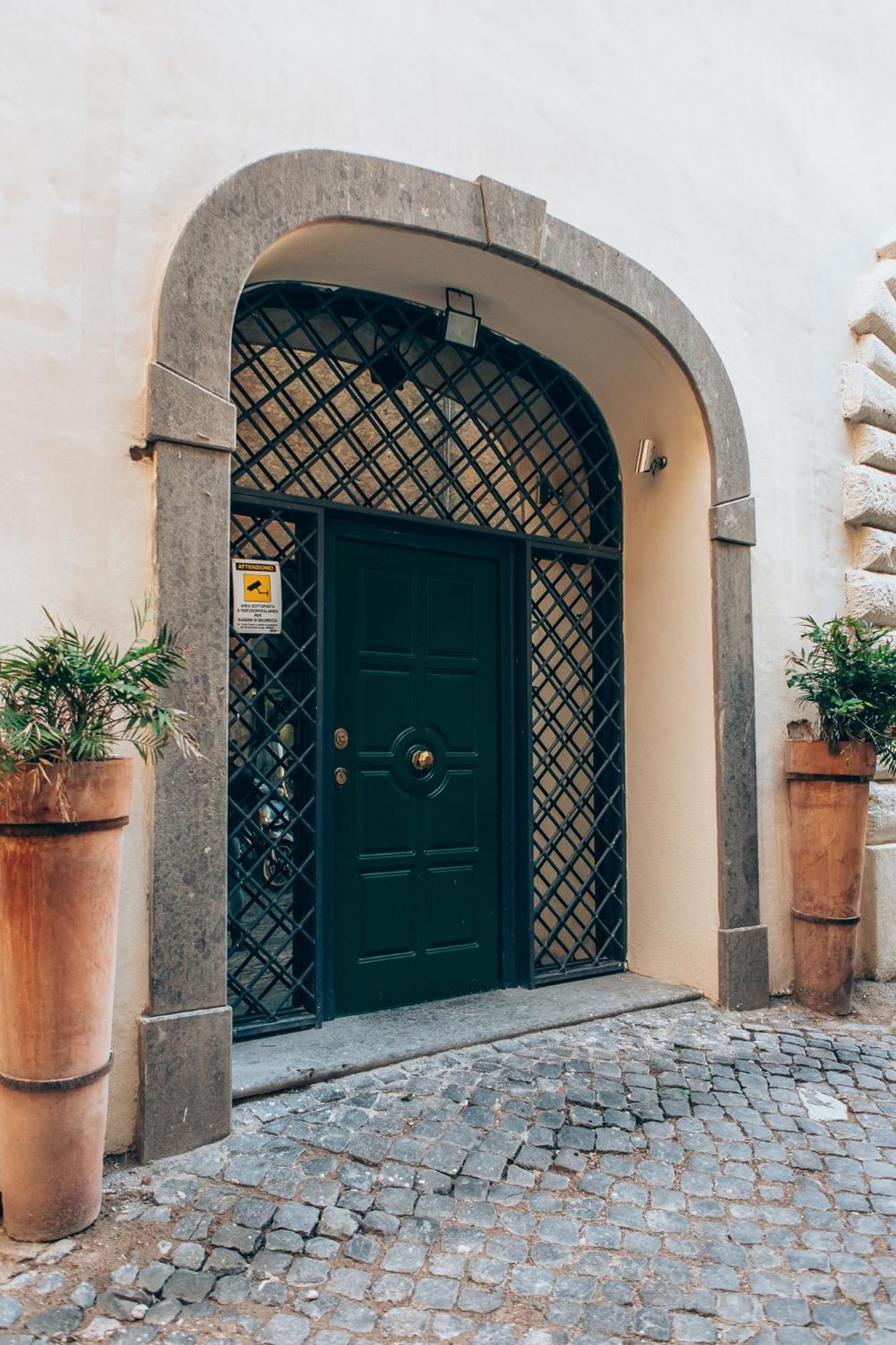 Restart Accommodations Borghese Рим Екстериор снимка